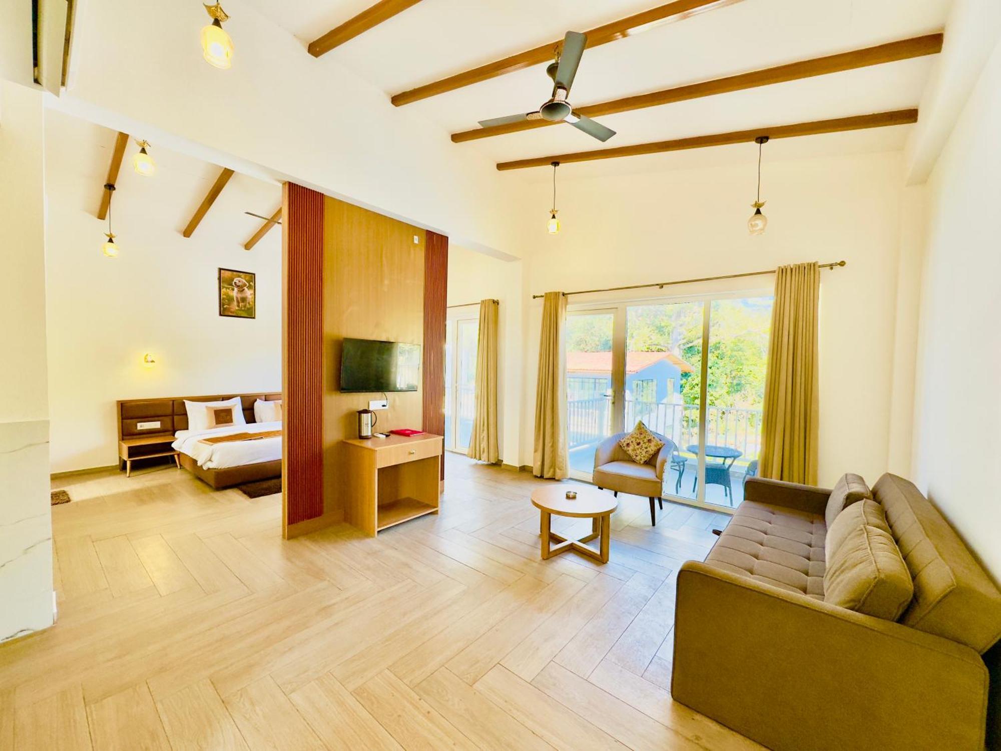 Forest Creek Resort Kiari - A Luxury 4 Star Resort Рамнаґар Екстер'єр фото